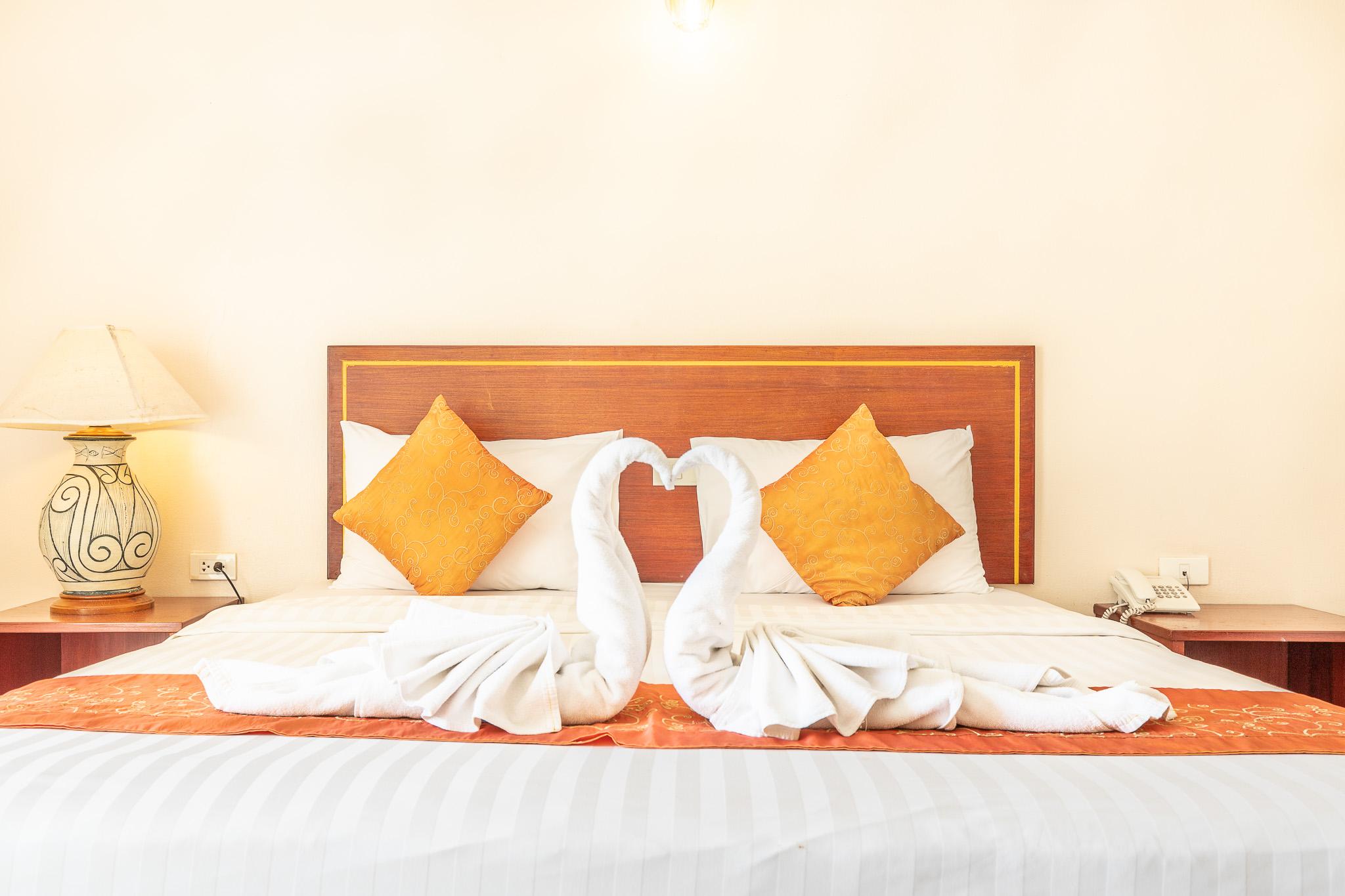 Eastiny Place Hotel Паттайя Экстерьер фото
